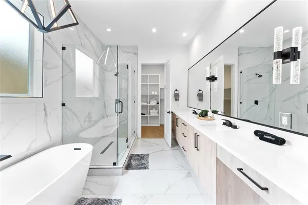 $6,500 | 3210 Herbert Street, Dallas, TX 75212
