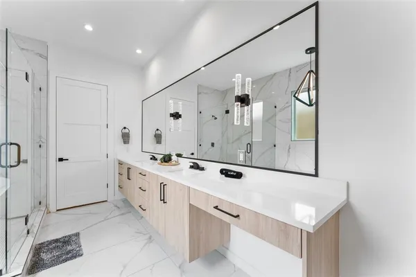 $6,500 | 3210 Herbert Street, Dallas, TX 75212