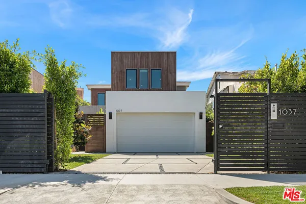 $3,795,000 | 1037 Palms Boulevard, Venice, CA 90291