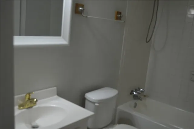 $1,950 | 532 Hollyhock Street, Prairie View, TX 77484