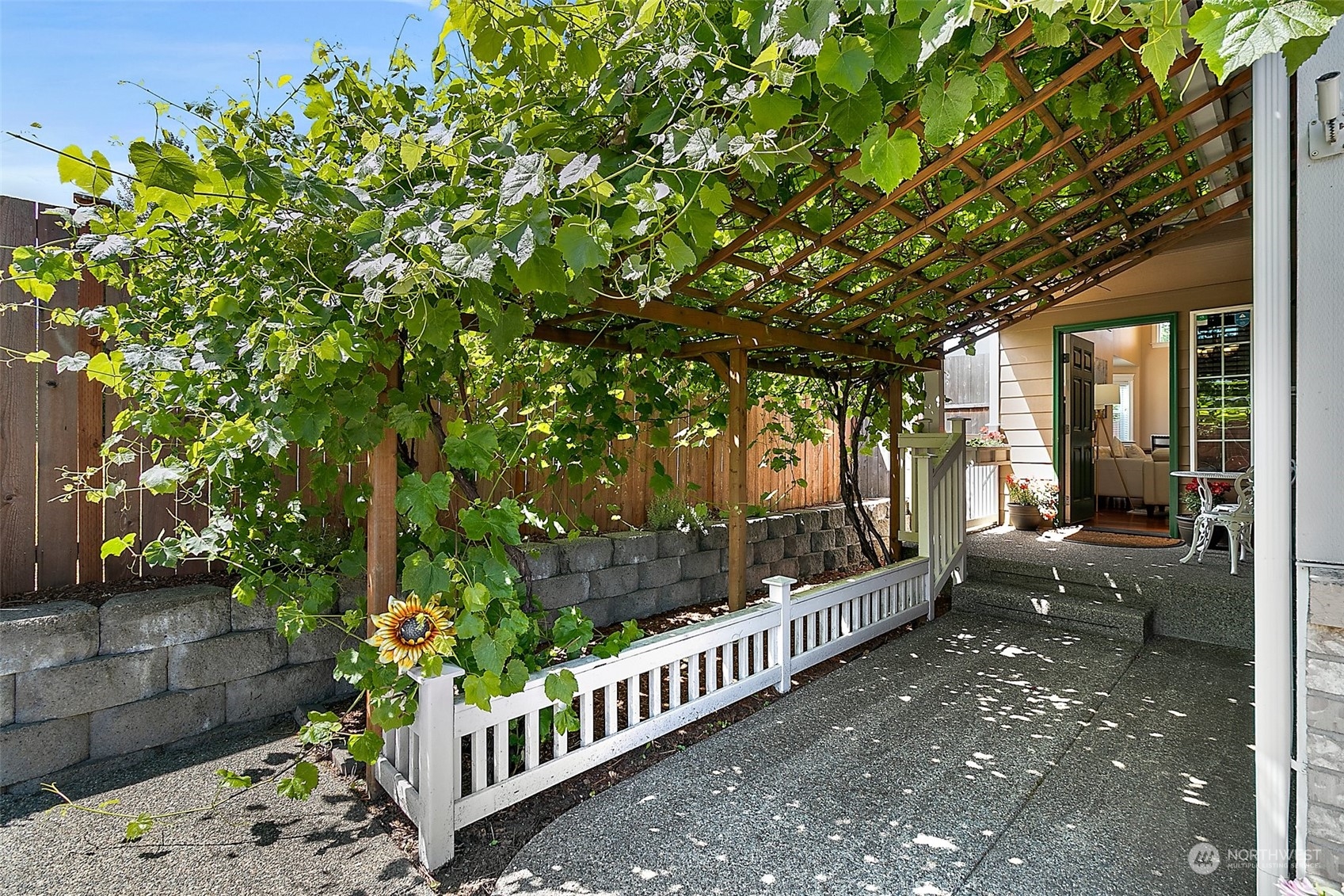 9604 South 236th Place Kent, WA 98031 - Photo 35 of 39 a view of a porch
