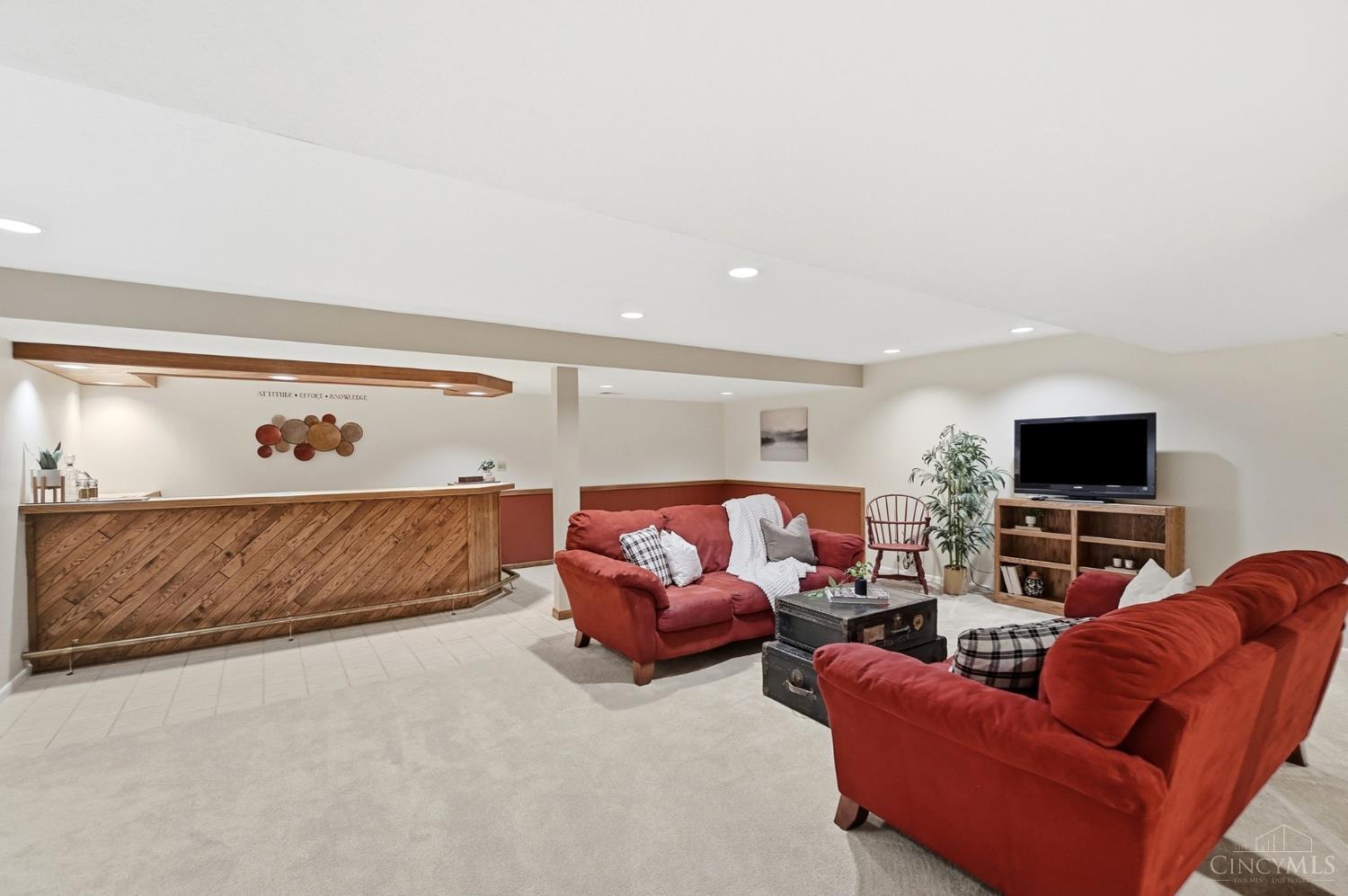 1460 Ebenezer Road Cincinnati, OH 45233 - Photo 44 of 61