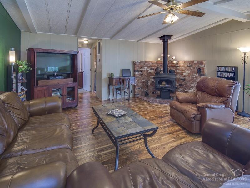 64847 Grande Loop Bend, OR 97701 - Photo 9 of 25 Additional Photo