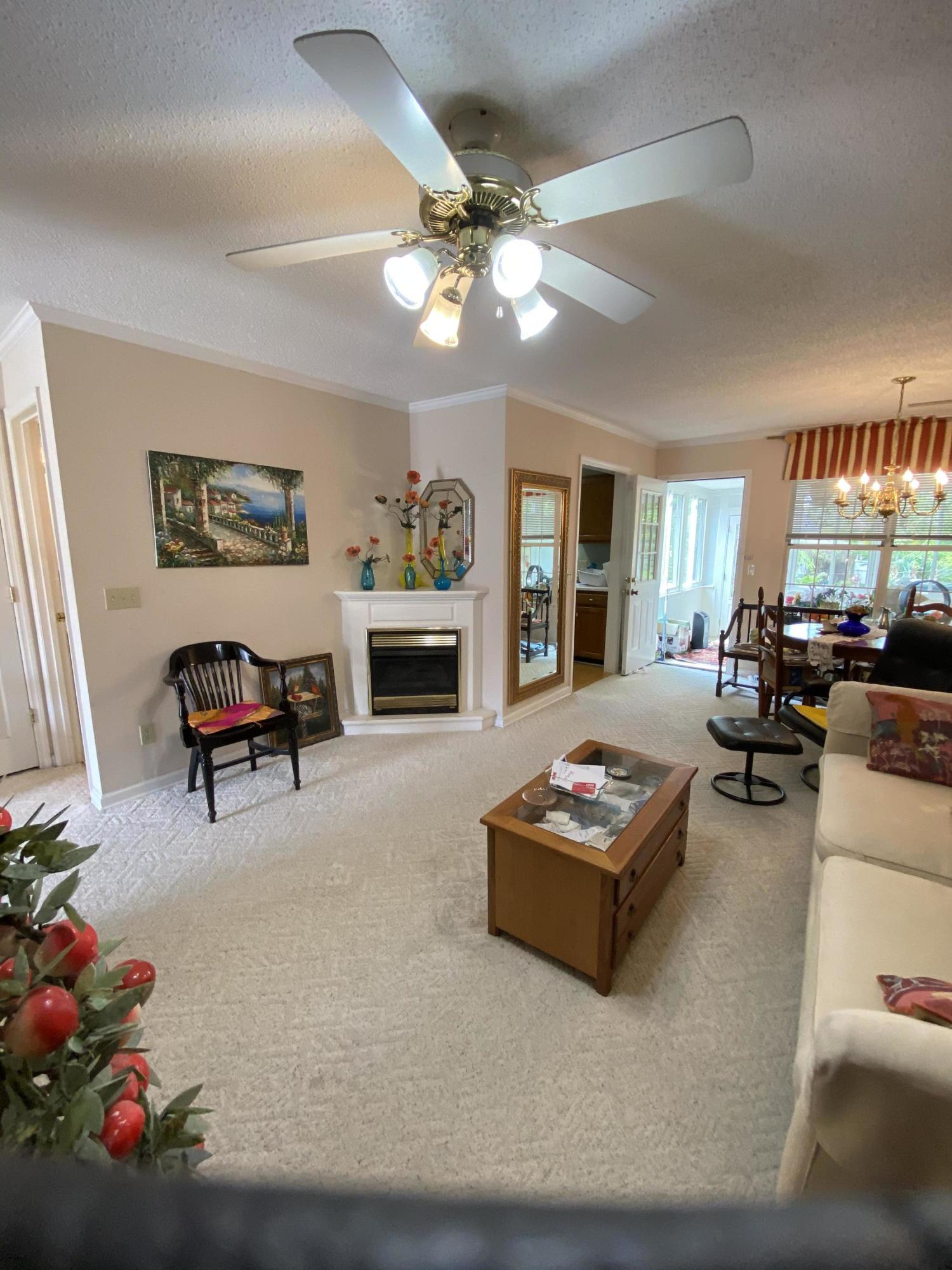 7524 Eric Drive Chattanooga, TN 37421 - Photo 10 of 28 64B55359-1C17-46FD-B0FD-3811917BD422