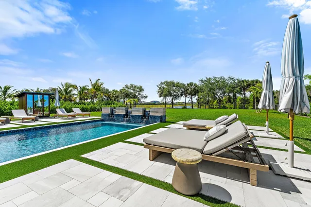 $5,900,000 | 20065 Southeast Bridgewater Drive, Jupiter, FL 33458