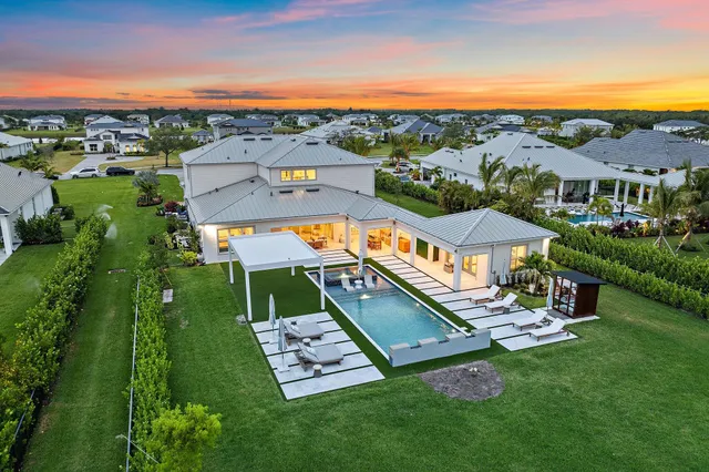 $5,900,000 | 20065 Southeast Bridgewater Drive, Jupiter, FL 33458