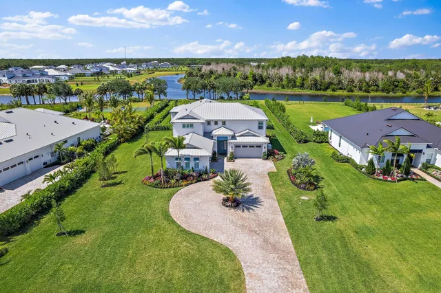 $5,900,000 | 20065 Southeast Bridgewater Drive, Jupiter, FL 33458