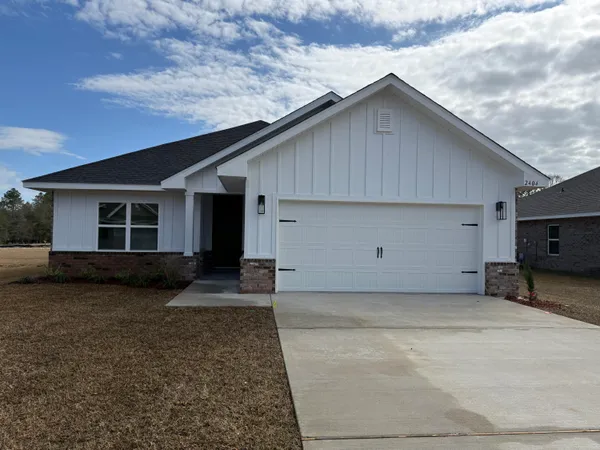 $352,433 | 2404 Aleia Lane, Crestview, FL 32536