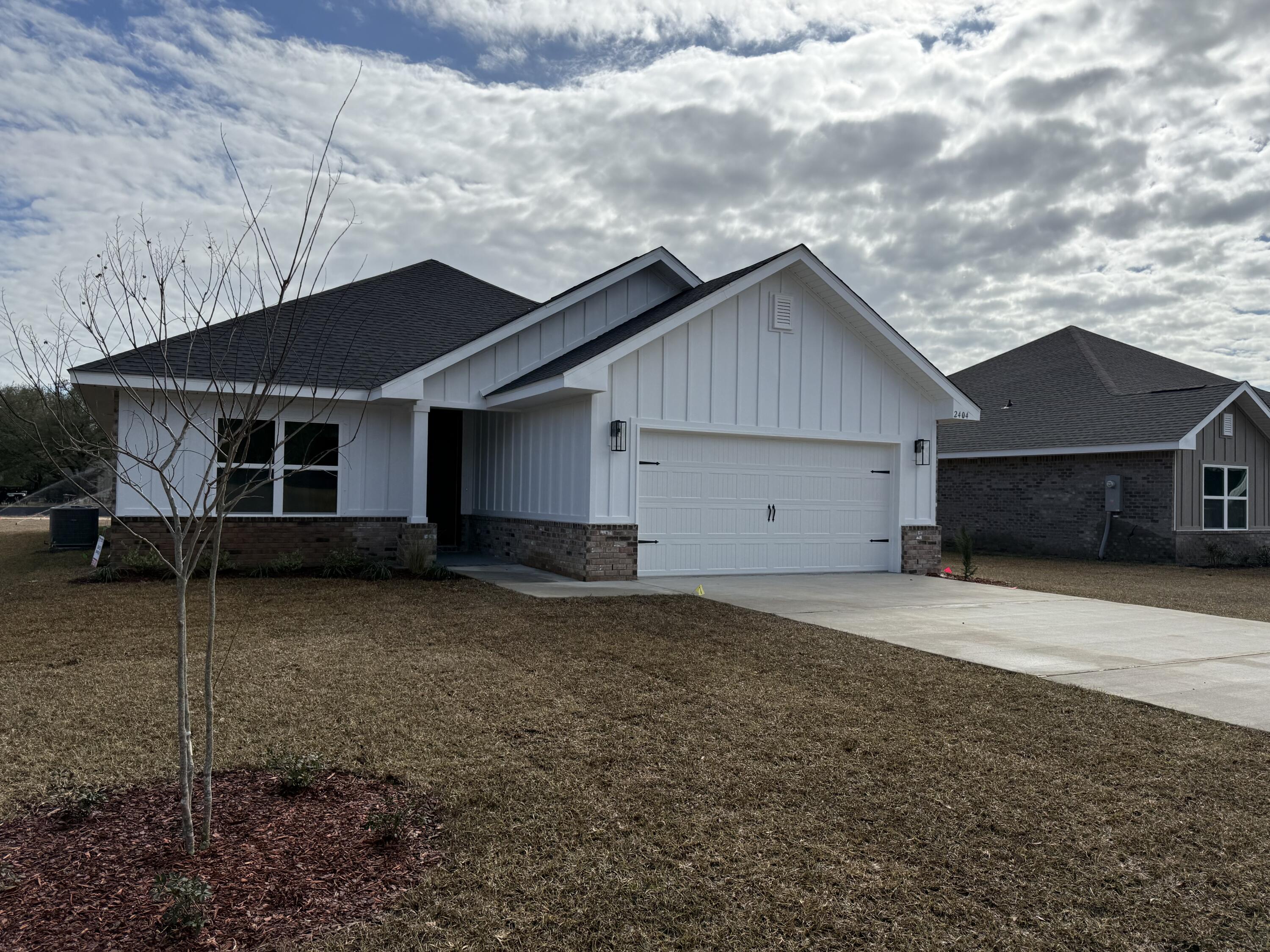 2404 Aleia Lane Crestview, FL 32536 - Photo 2 of 29 IMG_6435
