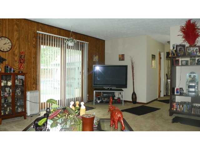 4539 Errington Road Columbus, OH 43227 - Photo 11 of 20 Gallery Image 11
