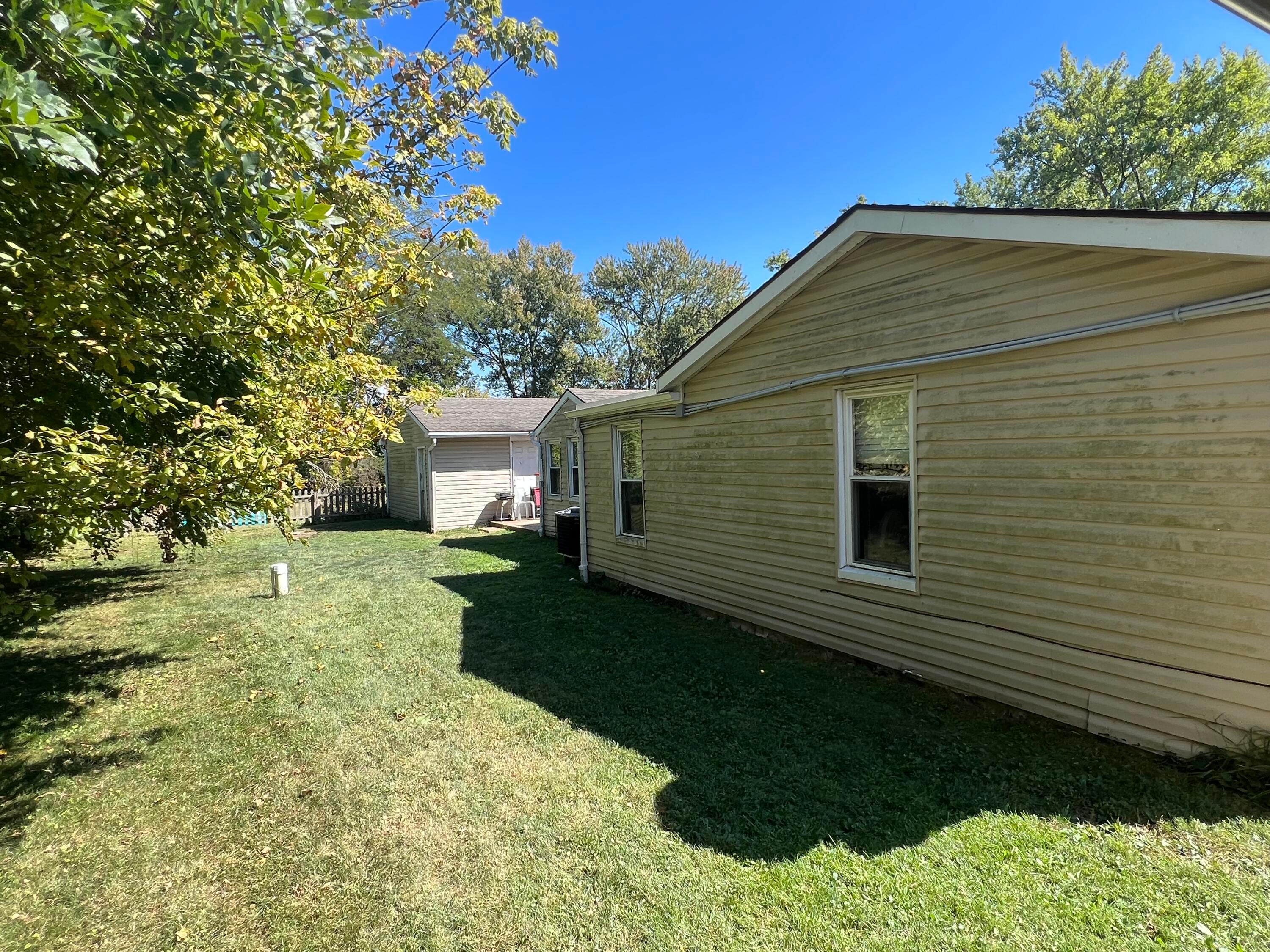 52 Amity Road Galloway, OH 43119 - Photo 10 of 31 IMG_8513