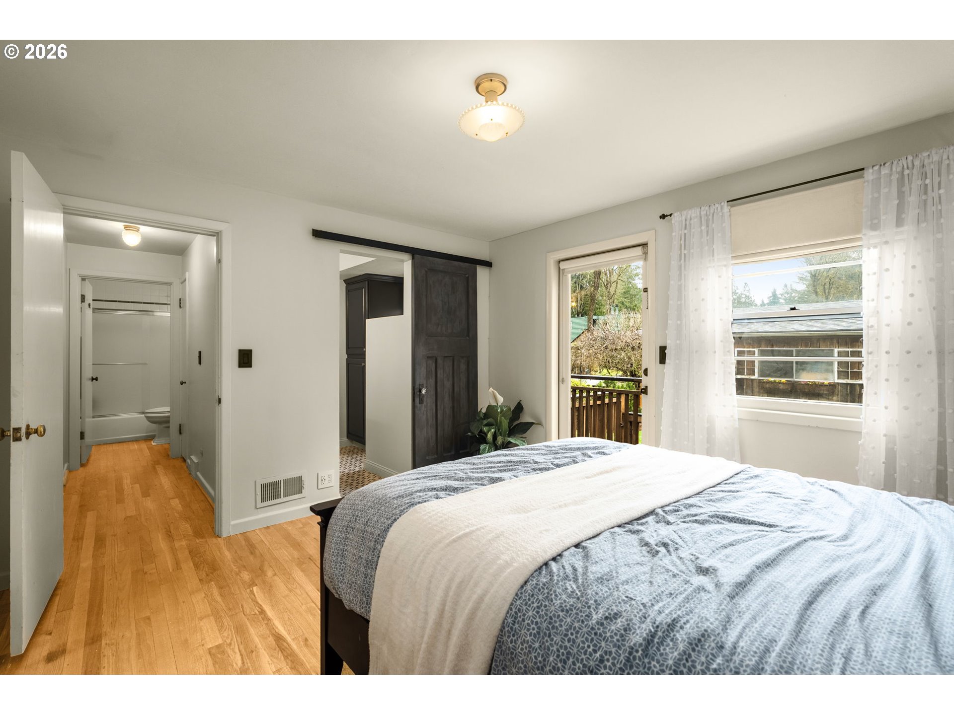 16038 Reese Road Lake Oswego, OR 97035 - Photo 14 of 40