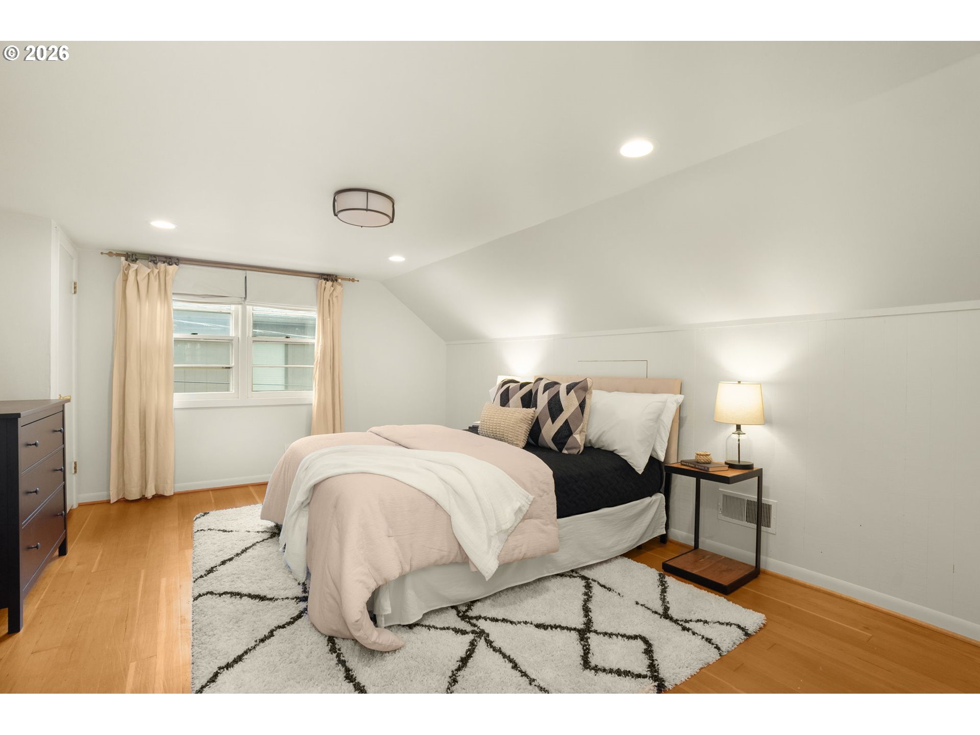 16038 Reese Road Lake Oswego, OR 97035 - Photo 20 of 40