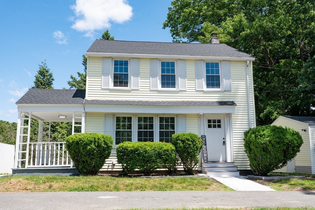 1386 Piper Road West Springfield, MA 01089 - Photo 3 of 39