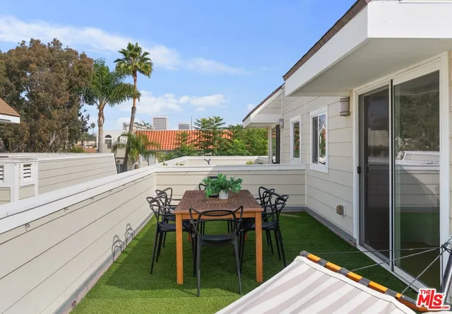 $1,299,000 | 1717 Stoner Avenue, Unit 111, Los Angeles, CA 90025