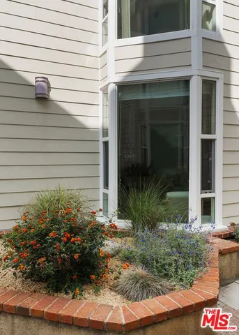 $1,299,000 | 1717 Stoner Avenue, Unit 111, Los Angeles, CA 90025