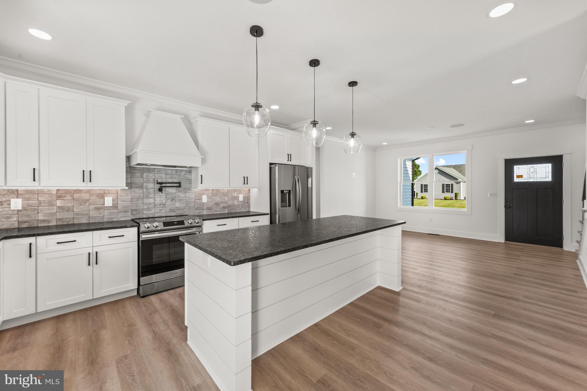 33 Beacon Circle Millsboro, DE 19966 - Photo 11 of 27 Gourmet Kitchen