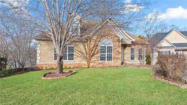 $400,000 | 405 Creek View Court, Bremen, GA 30110