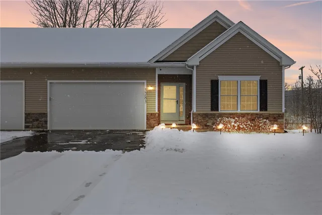 $379,900 | 3283 Eastwind Way, Canandaigua Town, NY 14424