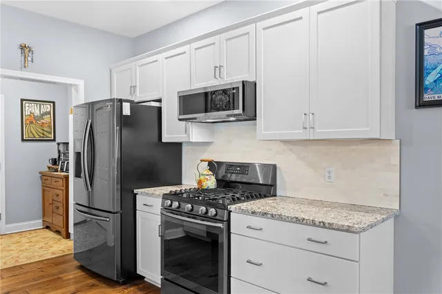 $379,900 | 3283 Eastwind Way, Canandaigua Town, NY 14424