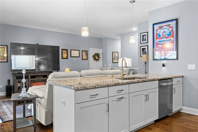 $379,900 | 3283 Eastwind Way, Canandaigua Town, NY 14424