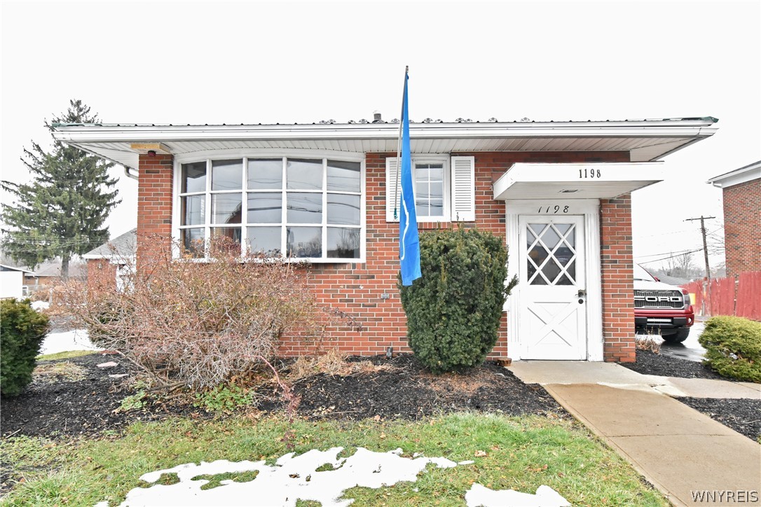 1198 Ridge Road Lackawanna, NY 14218 - Photo 1 of 1 Gallery Image 1