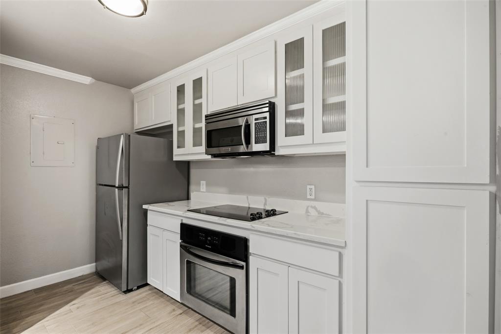 3206 South Fielder Road, Unit 100 Arlington, TX 76015 - Photo 8 of 21 Gallery Image 8