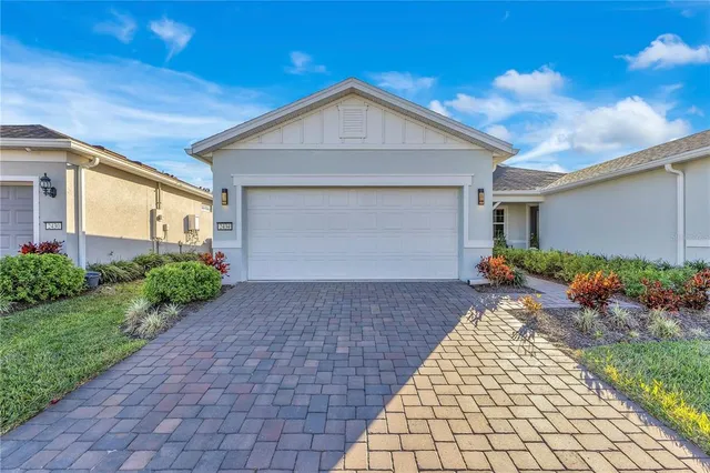 $419,900 | 2434 Cliff Way, St. Cloud, FL 34771