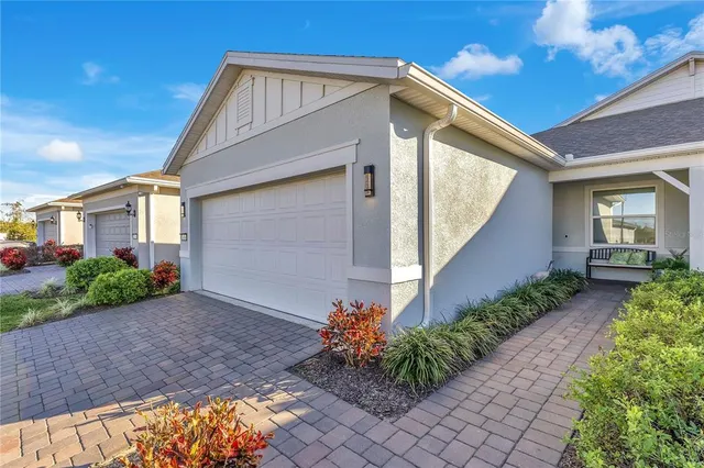 $419,900 | 2434 Cliff Way, St. Cloud, FL 34771