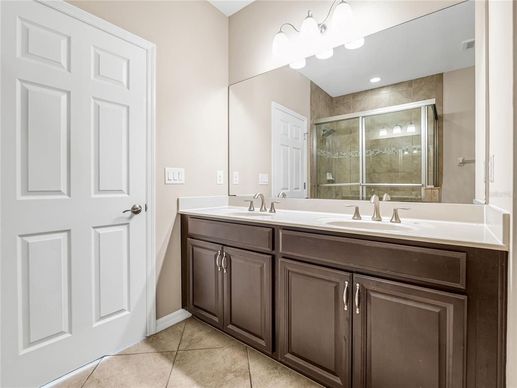 4213 Expedition Way, Unit 107 Osprey, FL 34229 - Photo 17 of 39