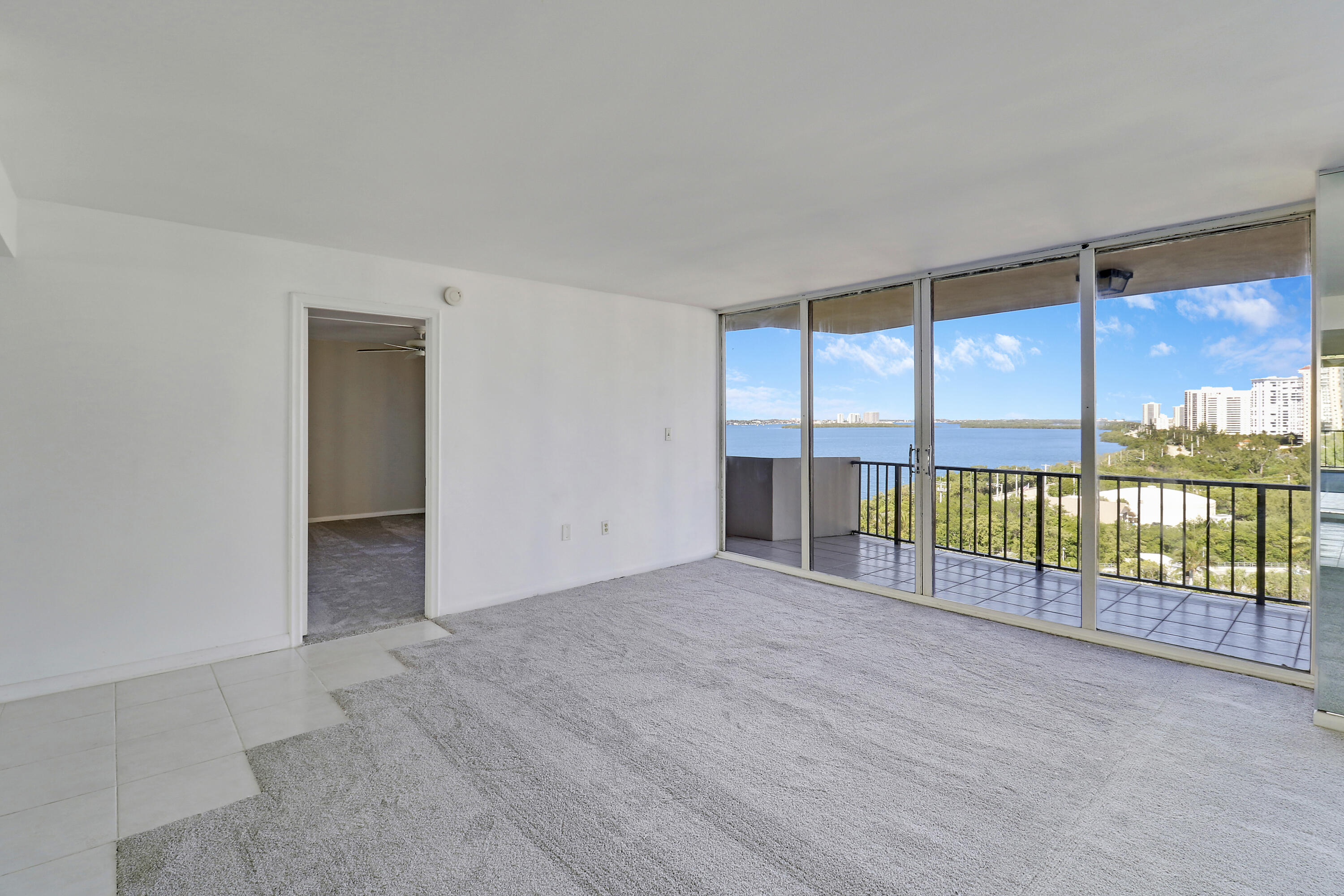 4200 North Ocean Drive, Unit 21005 Riviera Beach, FL 33404 - Photo 29 of 54 House1-11