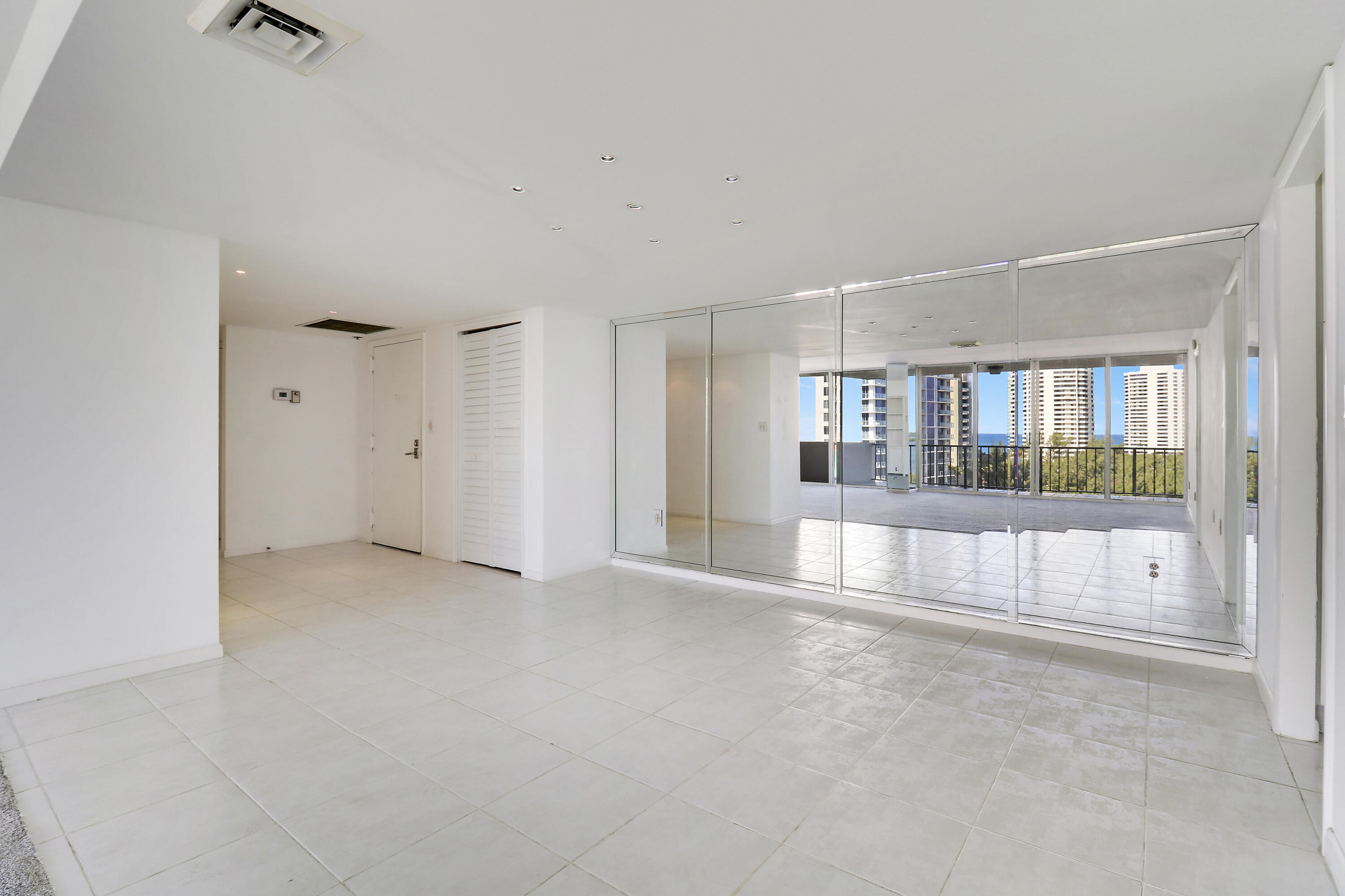 4200 North Ocean Drive, Unit 21005 Riviera Beach, FL 33404 - Photo 42 of 54 House1-16