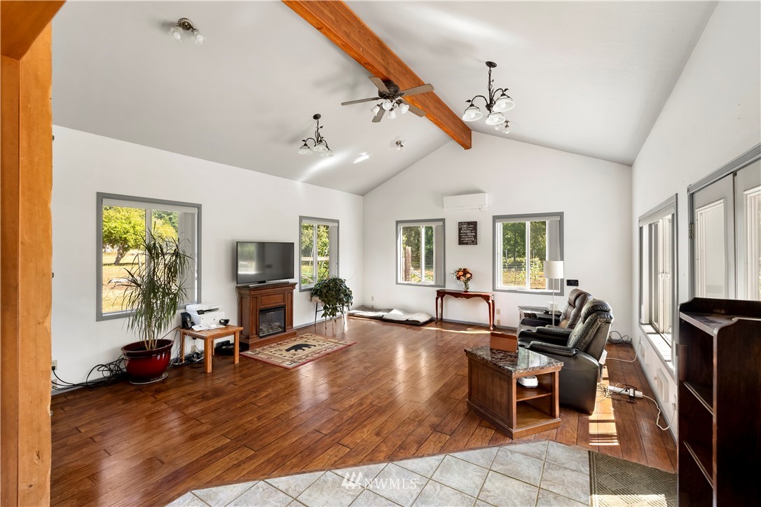 4712 Wishkah Road Aberdeen, WA 98520 - Photo 11 of 35 Gallery Image 11