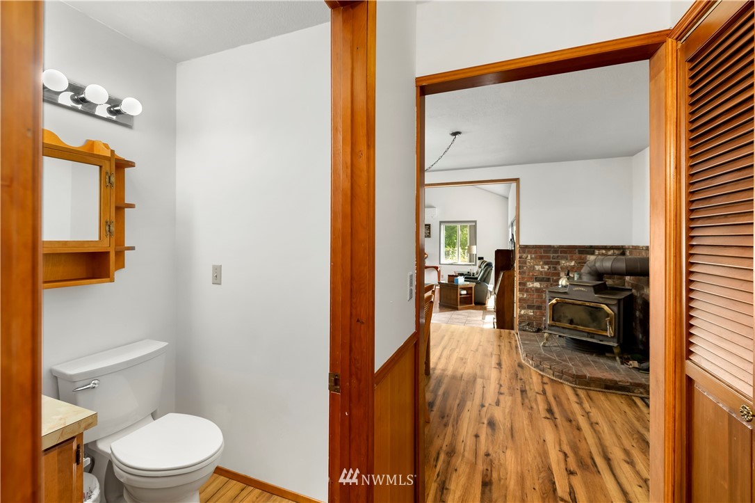 4712 Wishkah Road Aberdeen, WA 98520 - Photo 10 of 35 Gallery Image 10