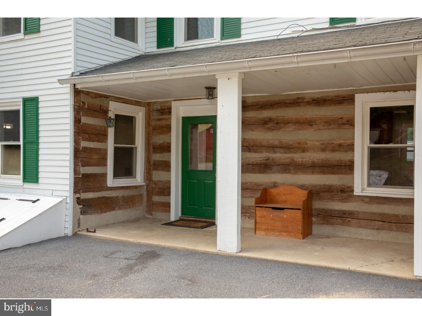 99 Heffner Road Wernersville, PA 19565 - Photo 4 of 25 Gallery Image 4