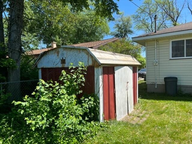 960 Sherwood Road Muskegon, MI 49441 - Photo 4 of 21 4
