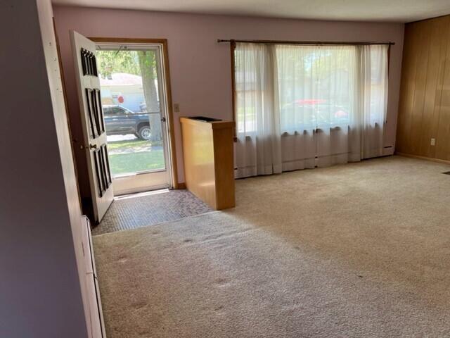 960 Sherwood Road Muskegon, MI 49441 - Photo 6 of 21 6