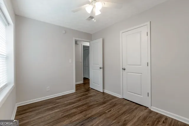 $1,375 | 2364 Peachwood Circle Northeast, Unit 2366B, Atlanta, GA 30345