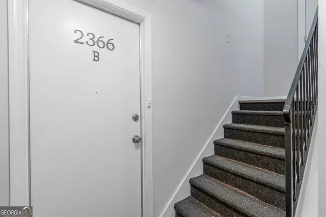 $1,375 | 2364 Peachwood Circle Northeast, Unit 2366B, Atlanta, GA 30345