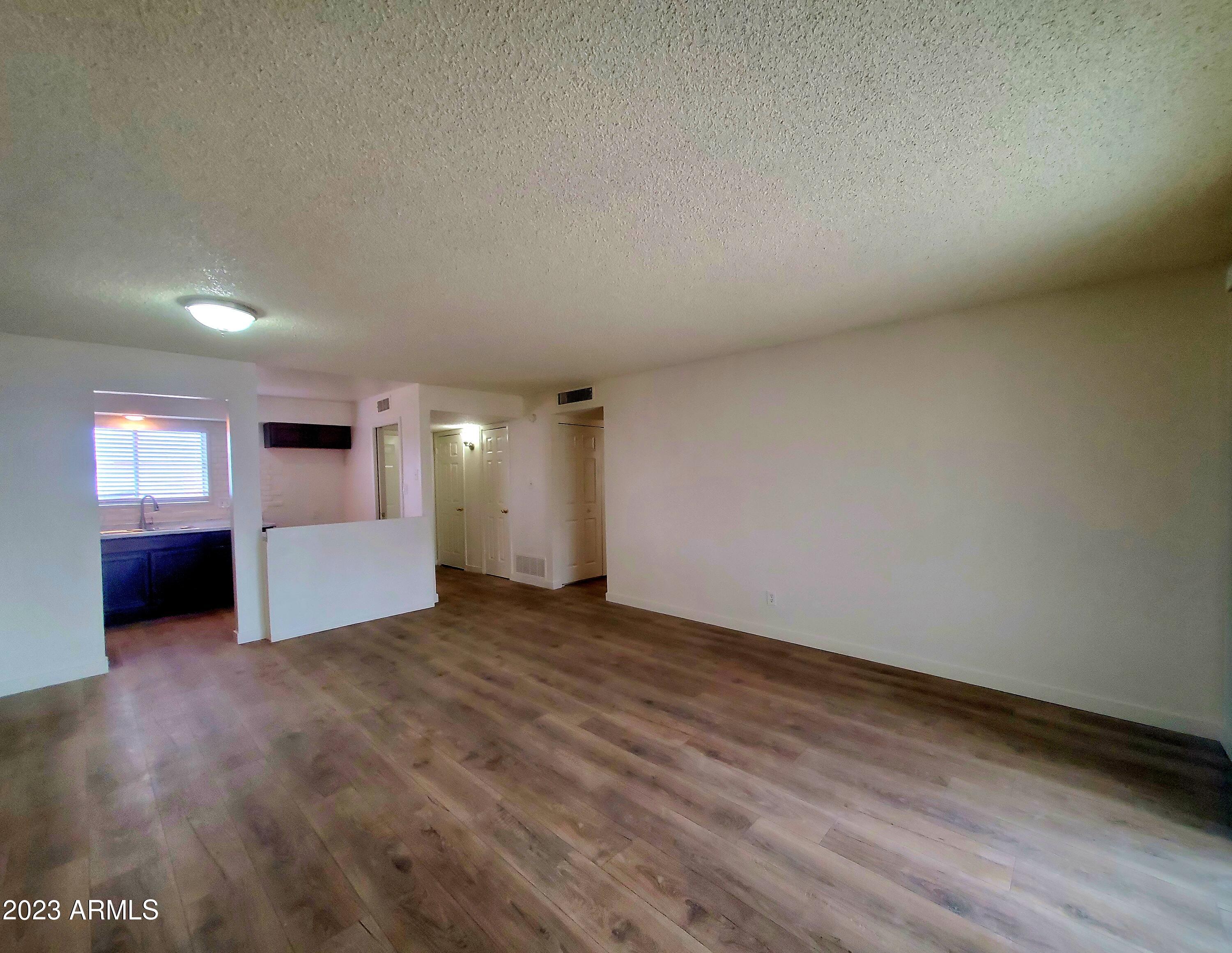 8613 West Piccadilly Road Phoenix, AZ 85037 - Photo 3 of 19 GREAT ROOM