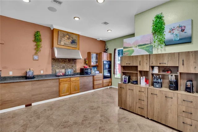 $720,000 | 2206 Avilla Avenue, Vero Beach, FL 32960