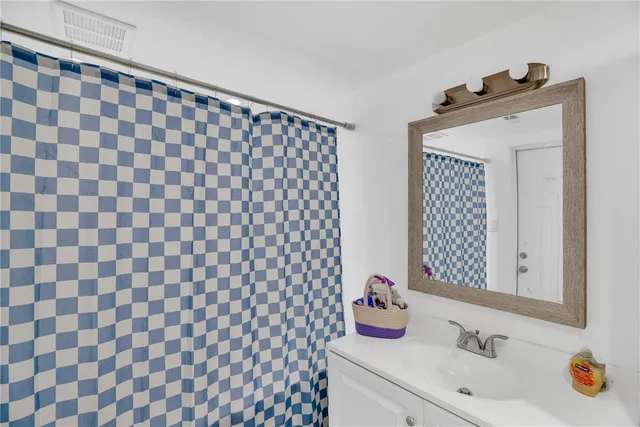 $720,000 | 2206 Avilla Avenue, Vero Beach, FL 32960