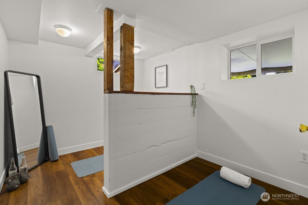 4146 47th Avenue Southwest Seattle, WA 98116 - Photo 20 of 40 a view of utility room