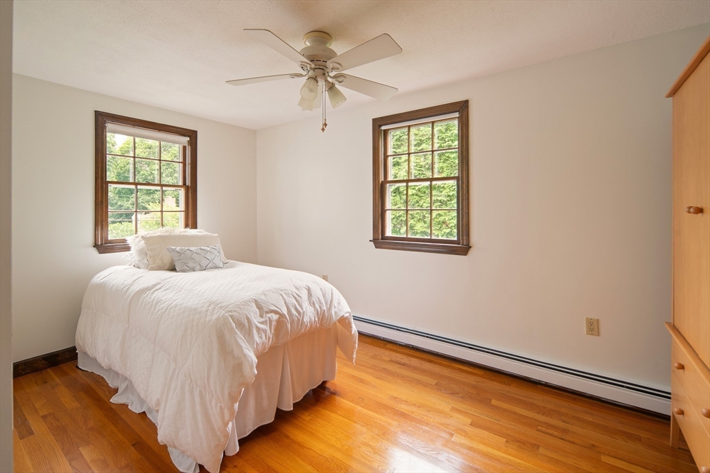42 Riverside Drive Reading, MA 01867 - Photo 21 of 33