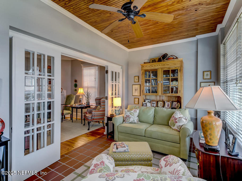 2117 River Boulevard Jacksonville, FL 32204 - Photo 7 of 21 2117 River Blvd Jacksonville-MLS_Size-02