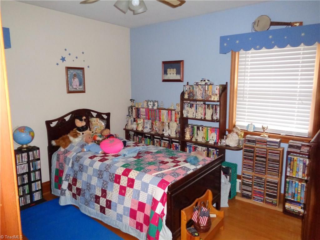 3440 Clingman Road Ronda, NC 28670 - Photo 7 of 10 Gallery Image 7