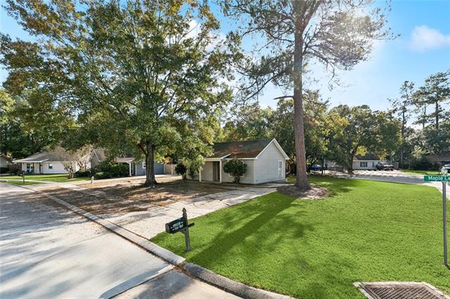 345 Mapleleaf Drive Slidell, LA 70458 - Photo 2 of 11