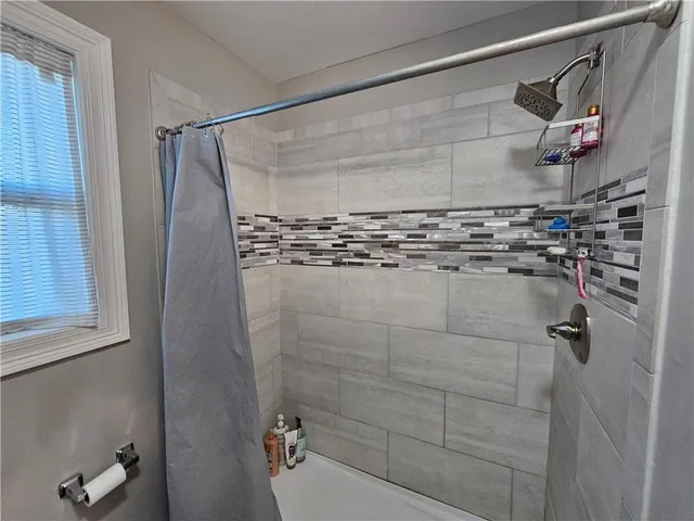 $339,900 | 112 Deer Creek West, Pineville, LA 71360