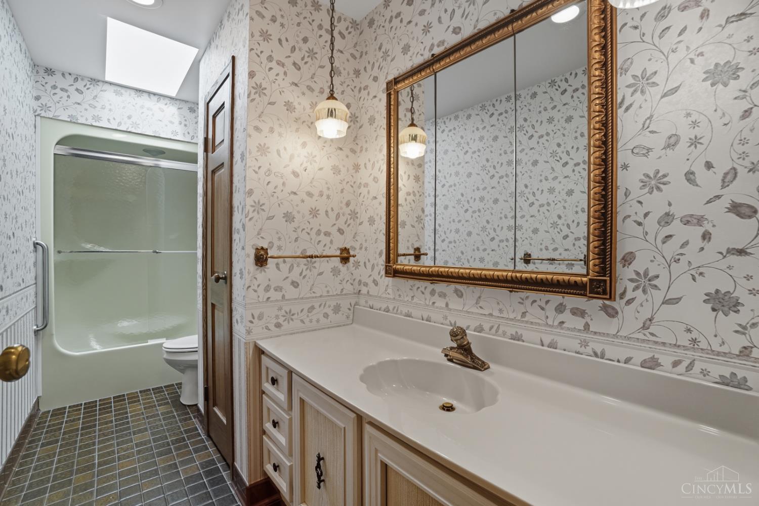 6251 West Fork Road Cincinnati, OH 45247 - Photo 42 of 75 Gallery Image 42