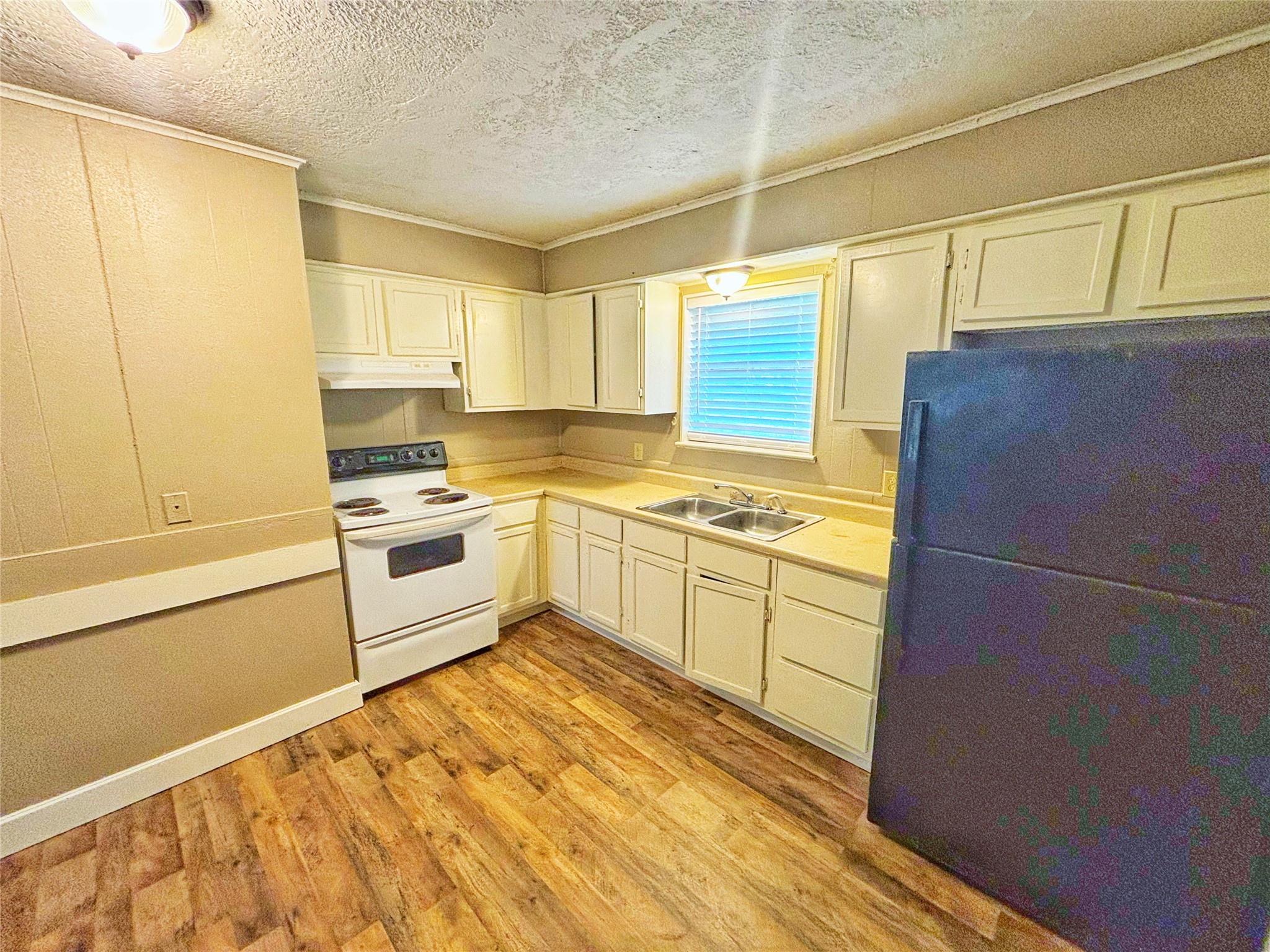 109 Amanda Crockett, TX 75835 - Photo 5 of 22